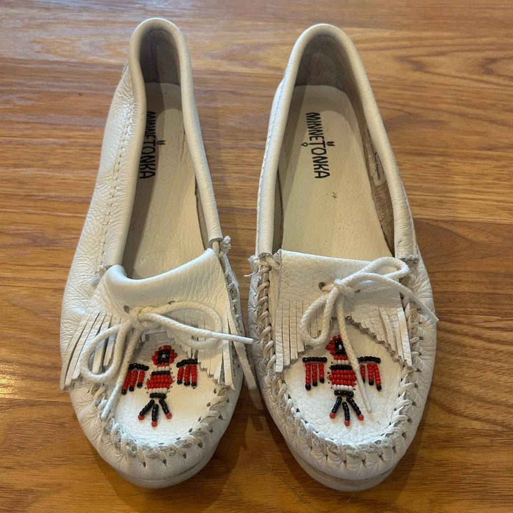 Thunderbird beaded Minnetonka moccasins